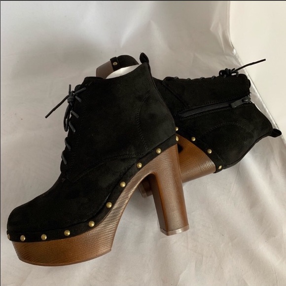 Beston NEW faux suede lace up boots - Picture 7 of 7